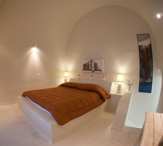 Bedroom 3, Art Villa Exogonia Santorini, South Aegean