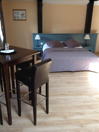 Bedroom 27