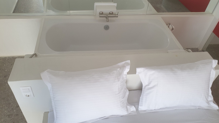 Bedroom 3, athensdot, Attica