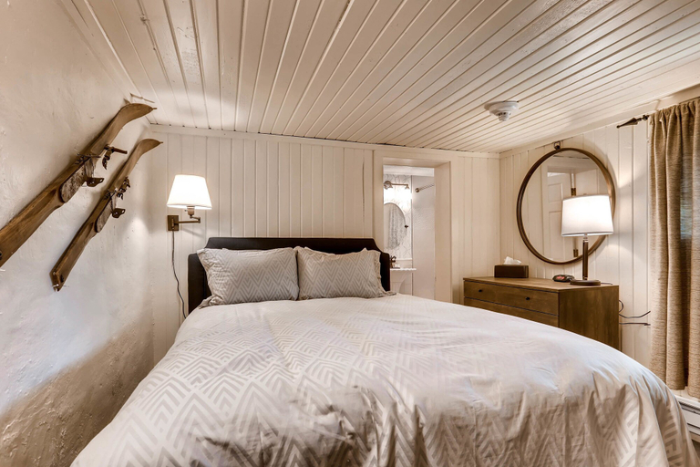 Bedroom 3, Ski Tip Lodge, A Vail Resorts Property, Summit