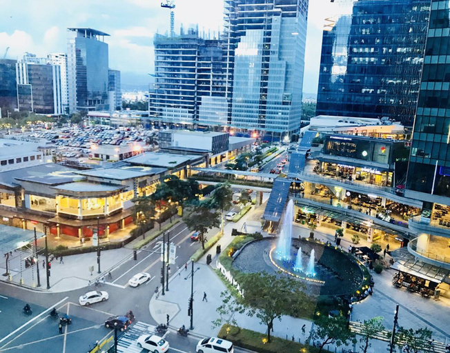 Others 5, One Uptown Residences, Taguig