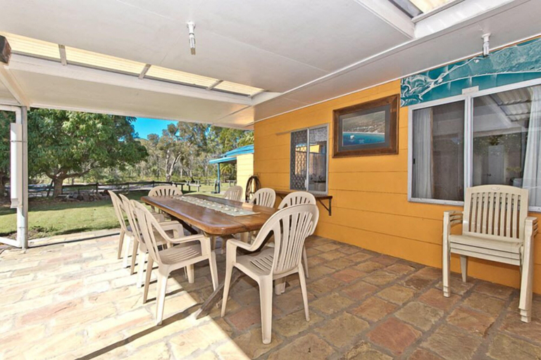 Others 5, Curlew Corner, Moreton Island