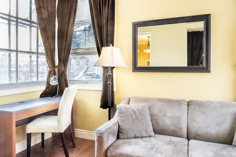 Others 5, Hotel Ermitage, Communauté-Urbaine-de-Québec
