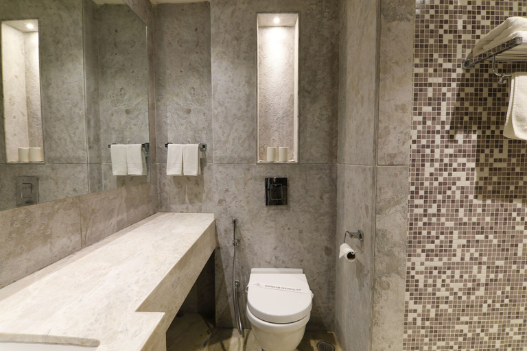 Bathroom 4, Marugarh Resort and Spa, Jodhpur