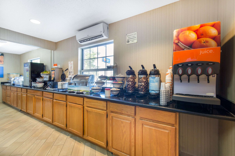 Food & Drinks 5, Quality Inn Stephens City - Winchester South, Frederick