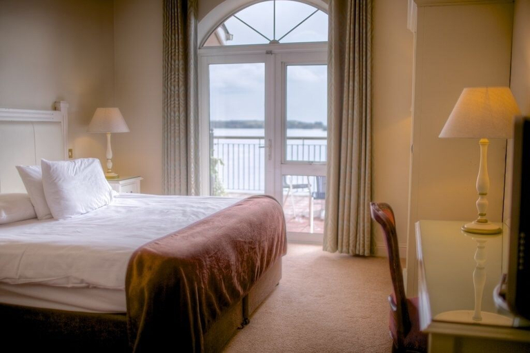 Bedroom 3, WatersEdge Hotel