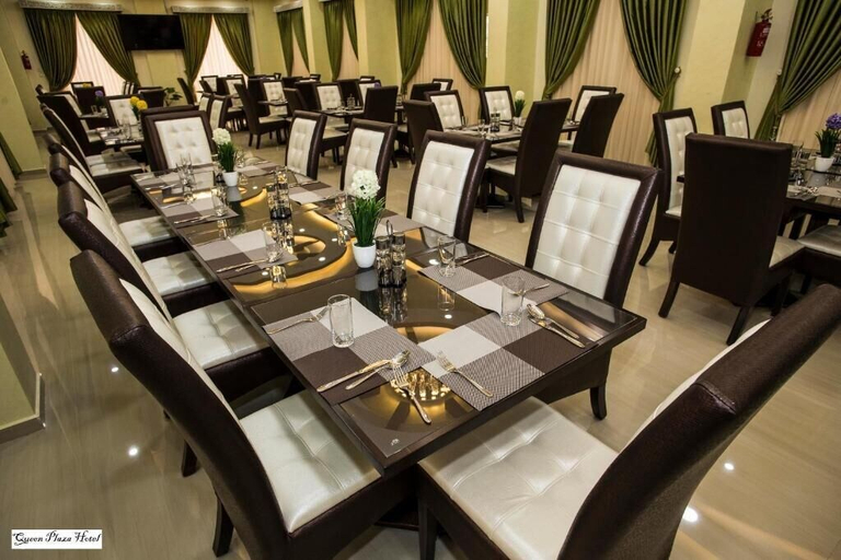 Food & Drinks 4, Queen Plaza Hotel, Hebron