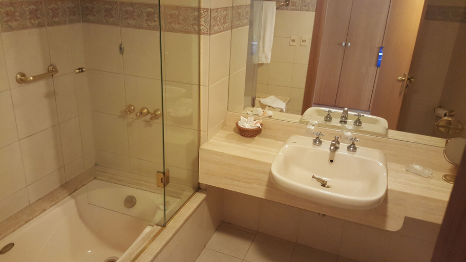 Bathroom 5, Hotel del Lago Golf & Art Resort, n.a339