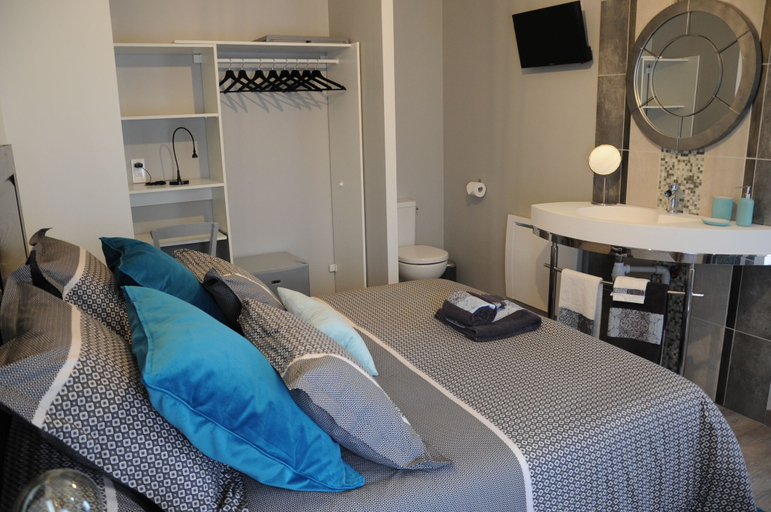 Bedroom 4, Le Nid de Sigogne, Charente