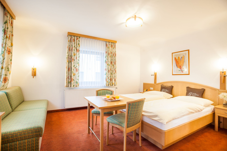 Bedroom 2, Hotel Glasererhaus, Zell am See