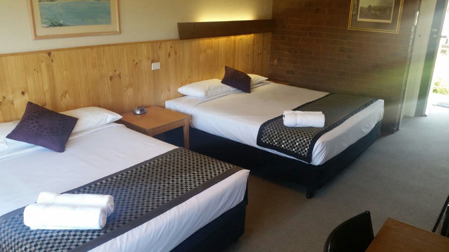 Bedroom 4, Motel Sierra, Alpine - East