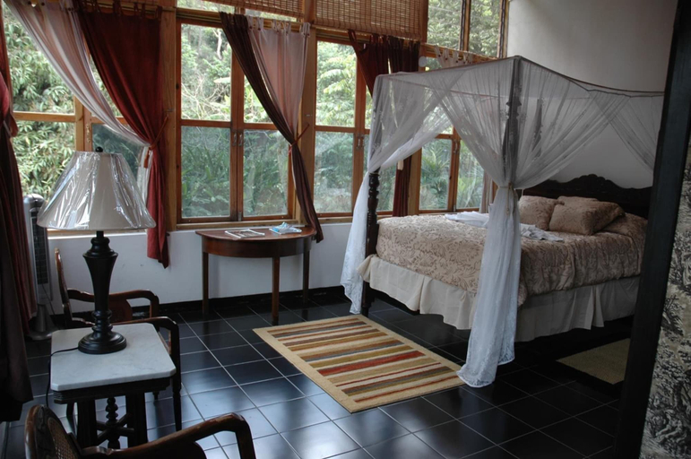 Bedroom 2, Forres Park Resort & Spa