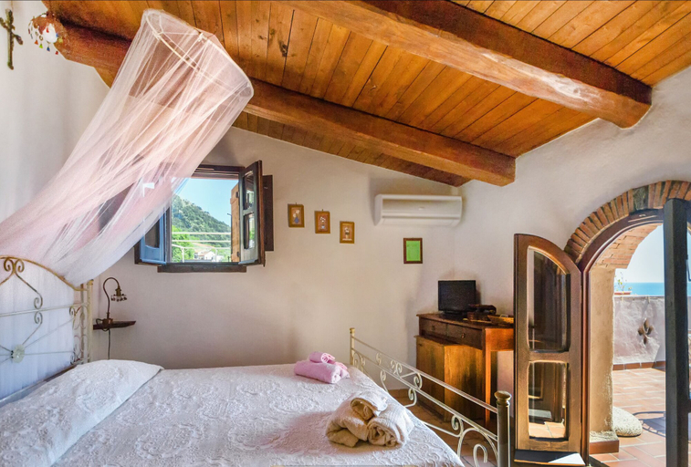 Bedroom 5, B&B La Torretta, Potenza