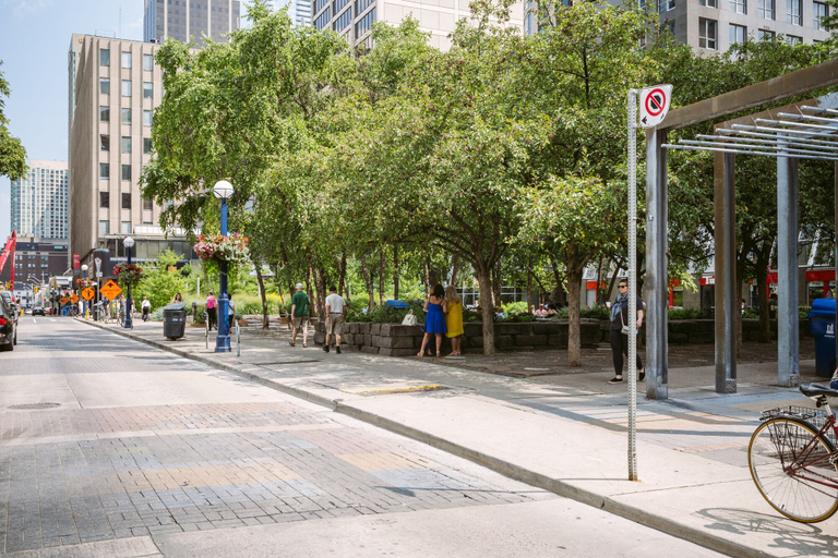 Others 5, QuickStay - Elegance in Yorkville (Yonge & Bloor), Toronto
