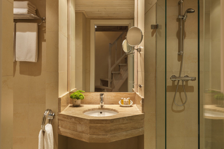 Bathroom 5, Santa Marina Arachova Resort & Spa, Central Greece