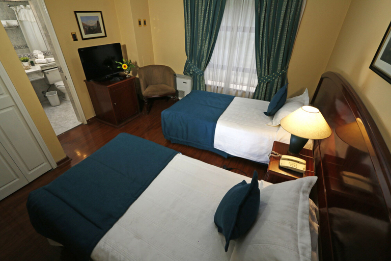 Bedroom 2, Hotel Principado de Asturias, Santiago