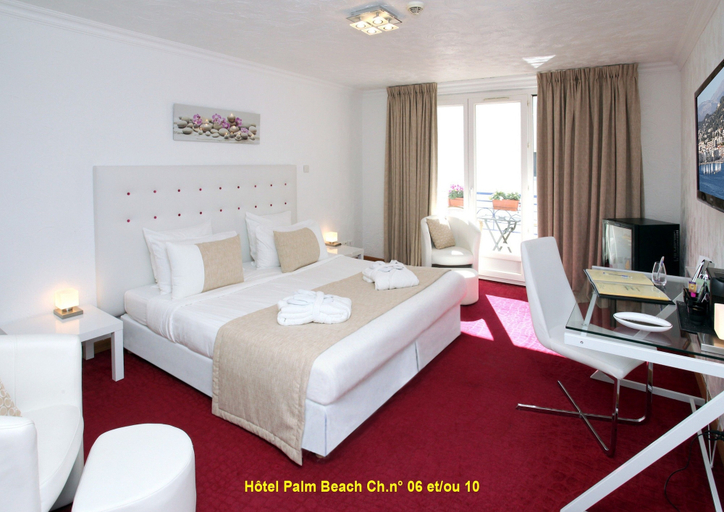 Bedroom 4, Hotel Palm Beach, Alpes-Maritimes