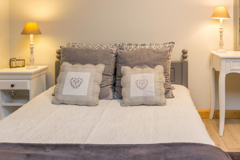 Bedroom 3, Chambre d'hotes de la Mousse, Calvados