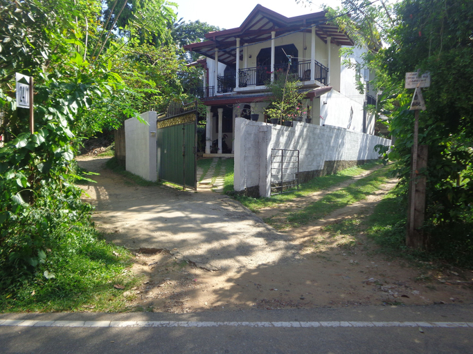 Exterior & Views 2, DiNi Galle, Galle Four Gravets