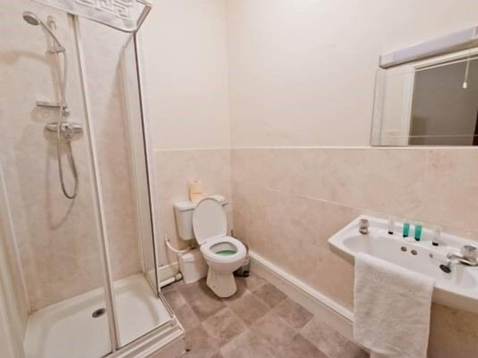Bathroom 4, The Watergate Inn, York