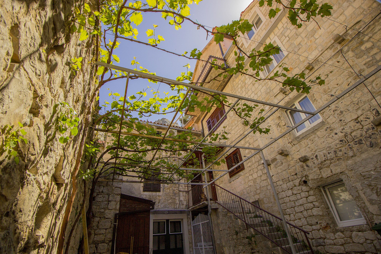 Exterior & Views 2, Hostel Omiš, Omiš
