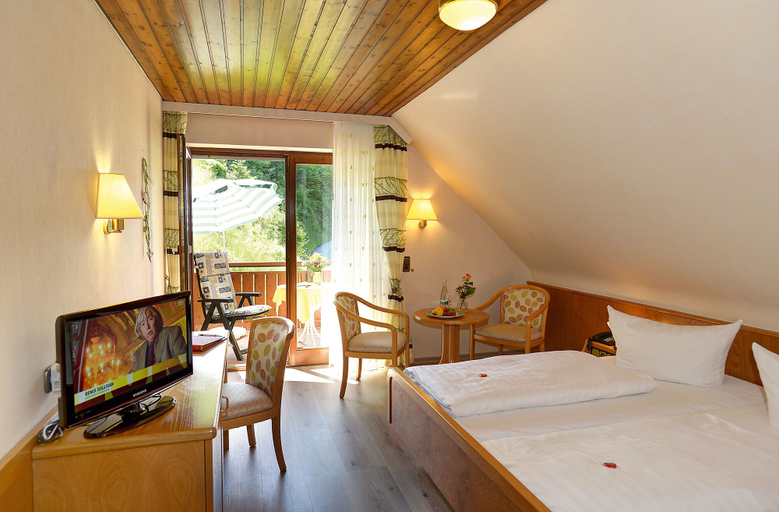 Bedroom 4, Gasthof Blume, Ortenaukreis