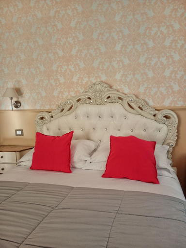 Bedroom 2, Relais Toti B&B, Treviso