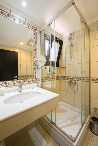 Bathroom 4, Marmaris Bay Resort - Adults Only - All inclusive, Marmaris