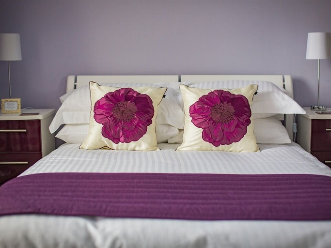 Bedroom 3, Studios At Glenthorne, Merthyr Tydfil