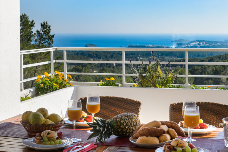 Others 5, Villa Bella Vista Peralta, Baleares