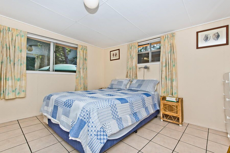 Bedroom 4, Curlew Corner, Moreton Island