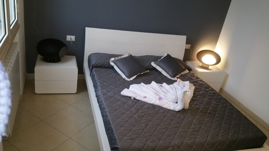 Bedroom 4, Vigne Vecchie, Lecce