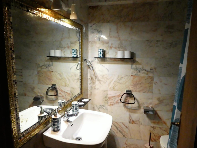 Bathroom 4, Hotel Barbacedo, Ávila