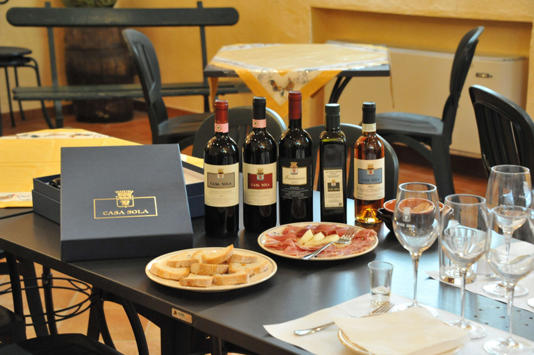 Food & Drinks 5, Fattoria Casa Sola, Florence