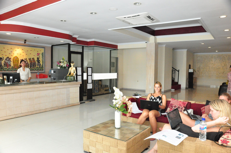 Public Area 16