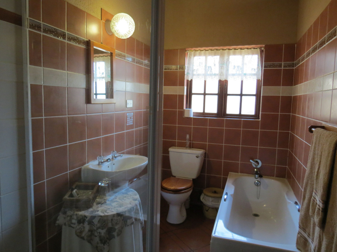 Bathroom 3, Serenity Du Bois Lodge, Ehlanzeni