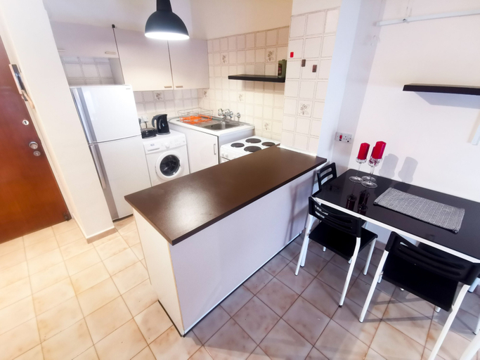 Others 5, Flirty Flamingo Seaview Apartment, Larnaca
