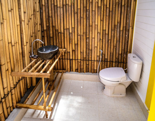 Bathroom 4, Canggu Castle - Hostel, Badung