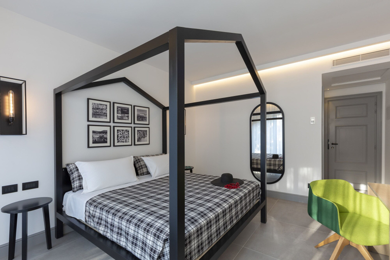 Bedroom 5, Maison Bon Bon, Napoli