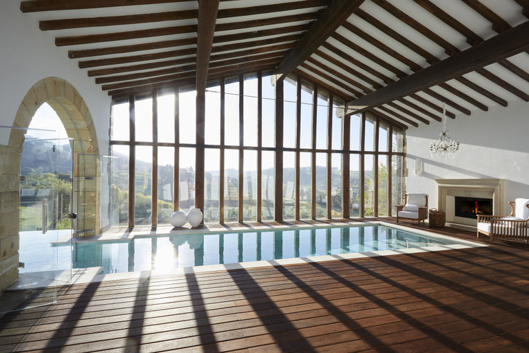 Sport & Beauty 3, Helguera Palacio Boutique & Antique, Cantabria