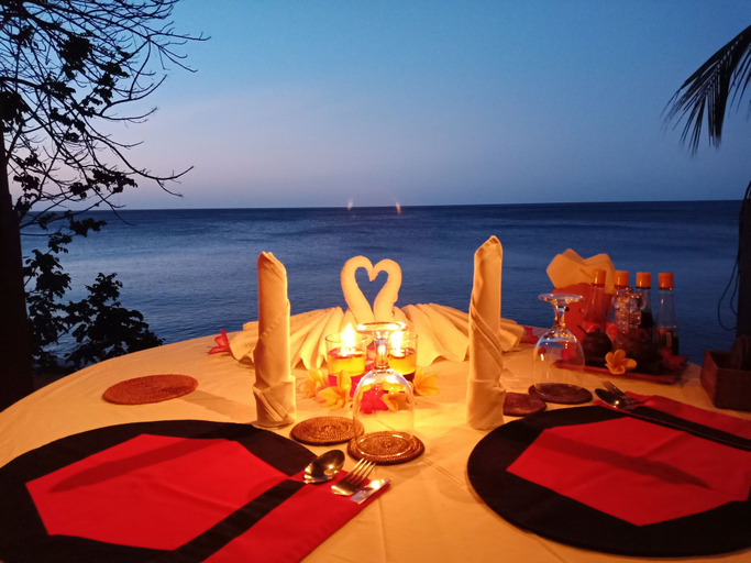 Food & Drinks 5, Teluk Indah Beach & Pool Villa, Buleleng
