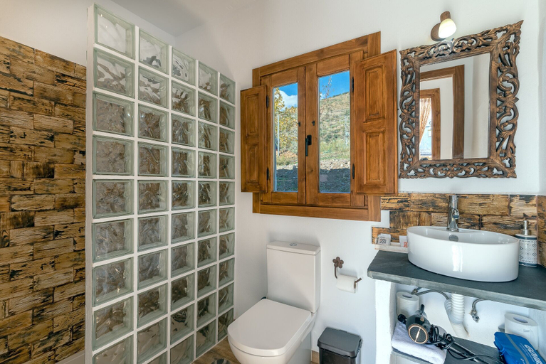 Bathroom 4, Los Llanos by Dreams Alpujarra, Granada