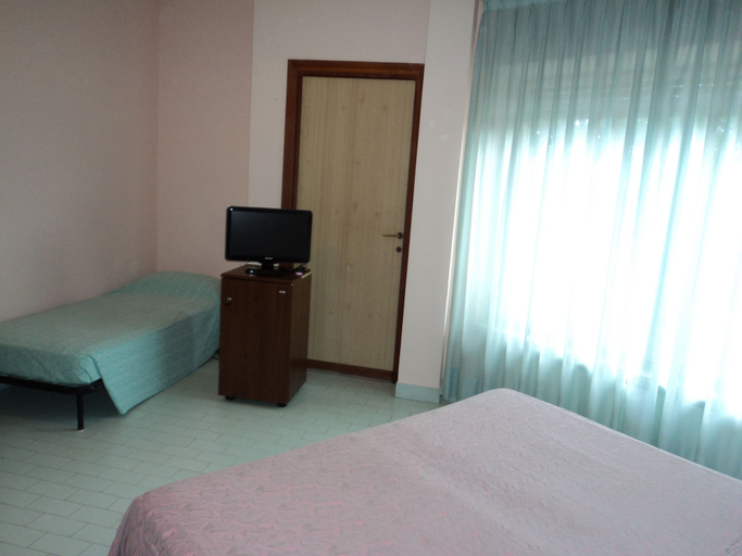 Bedroom 4, Hotel Le Pleiadi, Latina