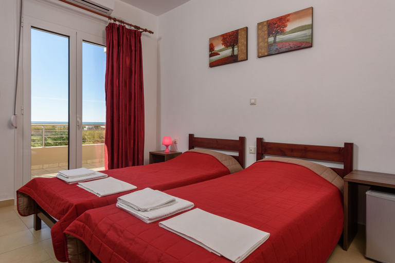 Bedroom 4, Elpidis Villa, Faistos