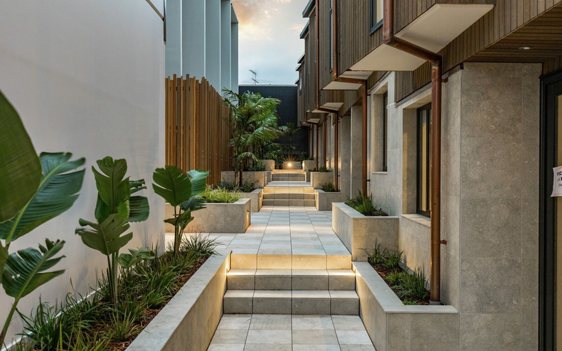 Others 4, Luxury 3 bedroom with Ensuite Bathroom, Waitakere