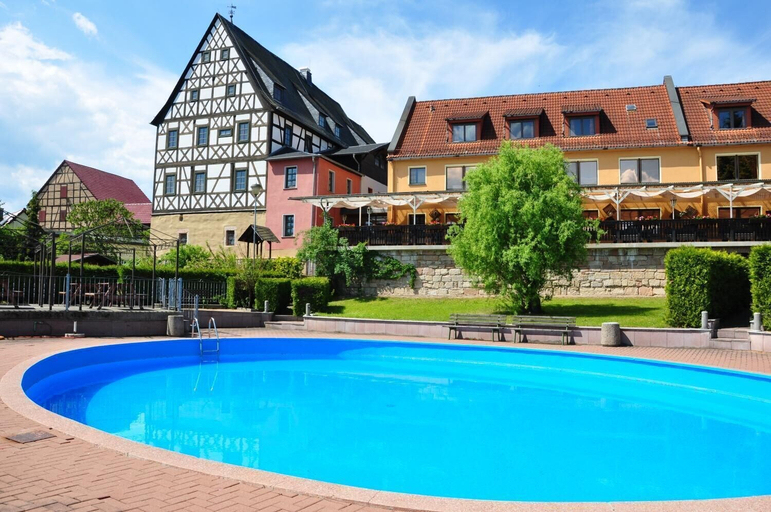 Exterior & Views 2, Landhotel Edelhof, Saalfeld-Rudolstadt