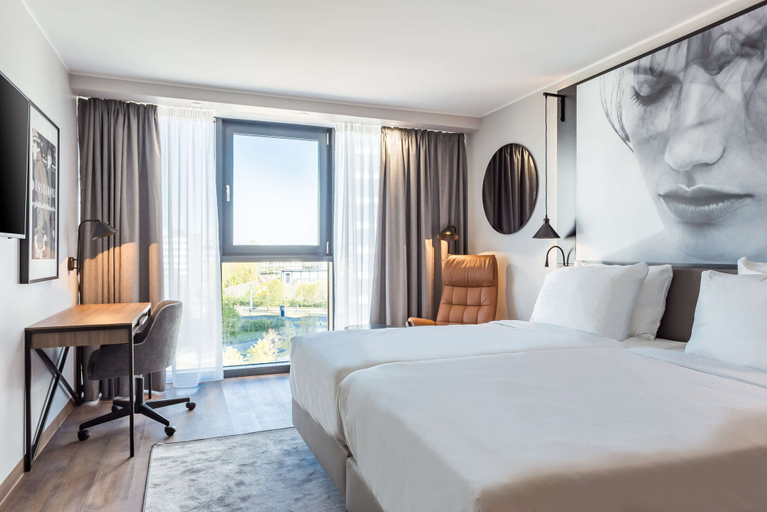 Bedroom 3, Radisson Blu Conference Hotel, Düsseldorf, Düsseldorf