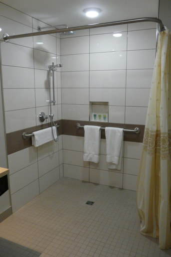Bathroom 5, Auberge des Gallant, Vaudreuil-Soulanges