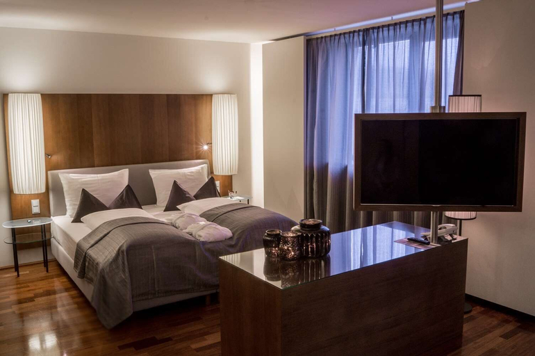 Bedroom 3, The Penz Hotel, Innsbruck