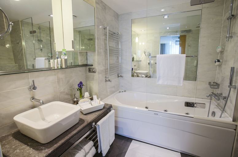 Bathroom 5, Housez Suites and Apartments - Special Class, Beşiktaş